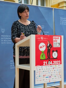 L'educazione finanziaria è importante, affinché le donne possano prendere decisioni sicure sulle proprie finanze, ha affermato Petra Degasperi, della Banca d'Italia. (Foto: ASP/Fabio Brucculeri)