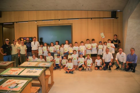 Eine spannende und lehrreiche Zeit im Naturpark Texelgruppe bzw. Rieserferner-Ahrn verbracht haben 30 Naturpark Junior Ranger. Am Samstag erhielten sie ihre Diplome. (Foto: LPA/Moritz Gastel)