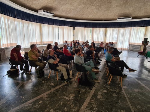 Rund 30 Mitglieder des Italienischen Glaziologischen Komitees (Comitato Glaciologico Italiano) tagten am Wochenende im Circolo Unificato des Heeres in Meran. (Foto: LPA/Christoph Oberschmied) 