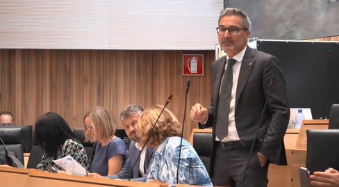 Meno debiti, investimenti mirati e un potenziamento dei servizi per i cittadini e le cittadine, questa è l’impronta distintiva di questo assestamento di bilancio, ha dichiarato il presidente della Provincia Arno Kompatscher dopo l’approvazione. (Foto: USP/Gnews)