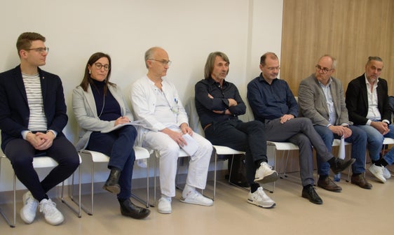Nelle prossime settimane l'assessore alla Prevenzione sanitaria e salute Hubert Messner visiterà i sette ospedali dell'Alto Adige e diverse strutture di assistenza territoriale, con l’obiettivo di confrontarsi con il personale ed individuare le priorità da mettere in campo, anche in base alle richieste e alle esigenze avanzate dal personale in loco. (Foto: ASP/Karin Leiter)