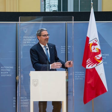 Landeshauptmann Arno Kompatscher bei der heutigen Vorstellung (Foto: LPA/Fabio Brucculeri)