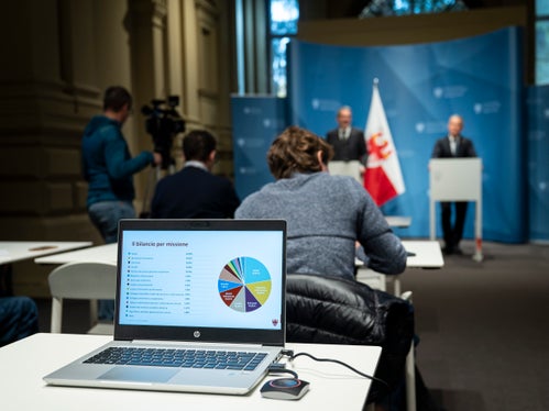  Il bilancio di previsione della Provincia garantisce la copertura delle spese obbligatorie e concentra le risorse disponibili sugli ambiti considerati prioritari, con particolare riferimento ai servizi essenziali, alle politiche sociali e familiari, alla tutela della salute, al personale, alla ricerca e alla protezione dell’ambiente. (Foto. USP/Fabio Brucculeri)
