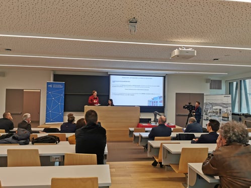 La dirigente dell'Istituto di Istruzione Secondaria Superiore Galileo Galilei, Paola Burzacca, ha illustrato le caratteristiche del percorso di studi (Foto: USP/Antonella Biancofiore) 