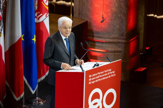 Il Presidente della Repubblica italiana, Sergio Mattarella, ha colto l'occasione della Giornata dell'Autonomia 2026, 80° anniversario dell'Accordo di Parigi, per esaltare il valore dell'intesa tra Italia e Austria, sfociata nell'Autonomia dell'Alto Adige. (Foto: USP/Bernhard Aichner)