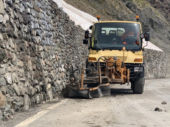 Im vergangenen Winter mussten die Mitarbeiter der Schneeräumung aufgrund der häufigen Schneefälle öfter ausrücken. (Foto: LPA)