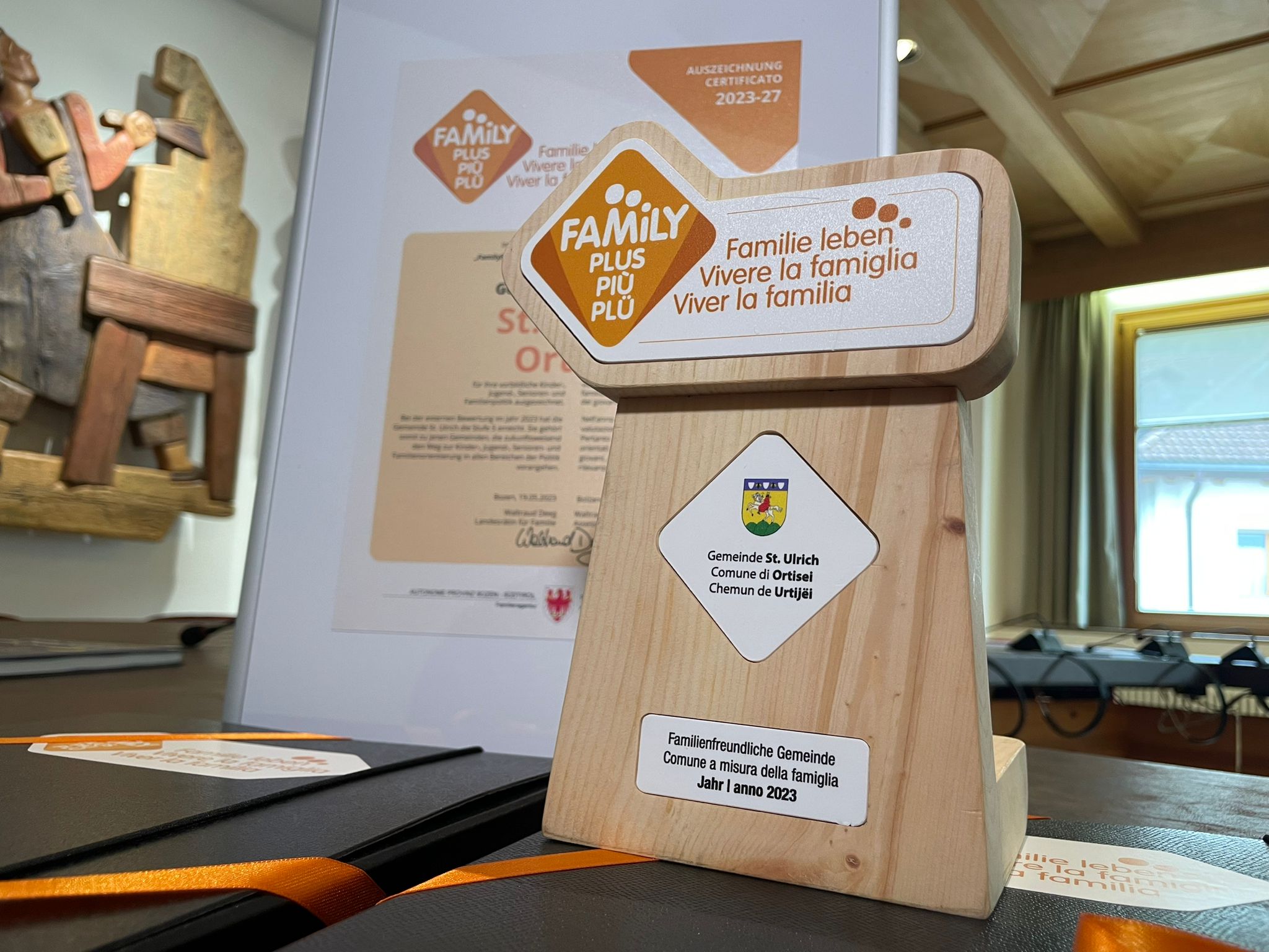 Caldaro ha recentemente completato il processo di certificazione dell'audit FamilyPlus. Il 7 settembre l'attestato sarà consegnato dall’assessora Deeg (Foto: ASP/Gnews)