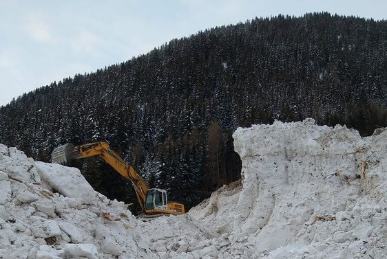 Dopo la costruzione della galleria paravalanghe, le frazioni di Monterosso, Pennes, Sacco e Laste dovrebbero rimanere accessibili anche in inverno, in caso di valanga. (Foto: ASP)