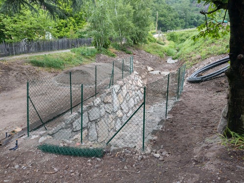 Das Landesamt für Wildbachverbauung Nord hat die Hochwassersicherheit am Leitachgraben am Eisack im Norden Bozens verbessert. (Foto: LPA/Landesamt für Wildbach- und Lawinenverbauung Nord in der Agentur für Bevölkerungsschutz)