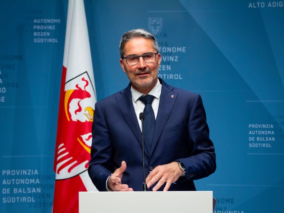 Il presidente della Provincia, Arno Kompatscher, invita gli elettori e le elettrici di Bolzano e Merano a votare ai ballottaggi di domenica, 18 maggio. (Foto: USP/Fabio Brucculeri)  