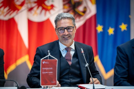 Il presidente della Provincia autonoma di Bolzano, Arno Kompatscher (Foto: Land Tirolo/Neuner) 