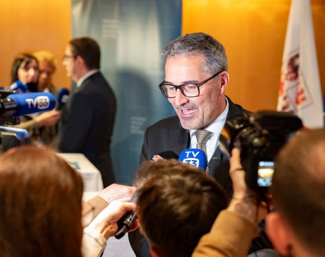 Il presidente Kompatscher confida che la riforma possa essere valutata positivamente anche dal Consiglio provinciale (Foto: USP/Manuela Tessaro)