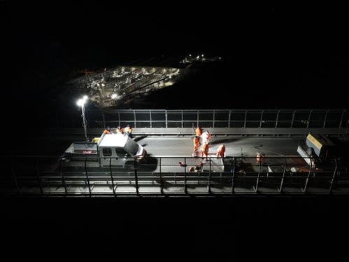 Die Straßenbrücke übers Riggertal muss dringend verstärkt werden - das zeigen umfangreiche Kontrollen des Landes. (Foto: LPA/gnews)