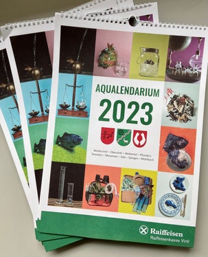 Das Projektergebnis der Schülerinnen und Schüler: Ein origineller Kalender mit Lösungsvorschlägen zur Wasserproblematik (Foto: Martina Winkler)