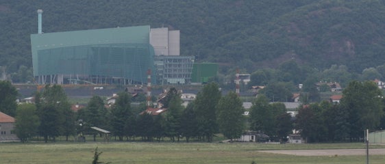Il termovalorizzatore ha fornito nel 2021 circa 100 GWh di energia termica – più o meno il 90% della produzione totale – alla rete di teleriscaldamento (Foto: Ripartizione Ambiente)