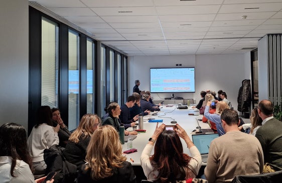 Sono iniziate le trattative per le modifiche al contratto del personale del settore dell'Istruzione. L'obiettivo è un aumento salariale reale per docenti delle scuole dell'infanzia, delle scuole primarie e secondarie di primo e secondo grado per il personale socio-educativo. (Foto: USP/Angelika Schrott)