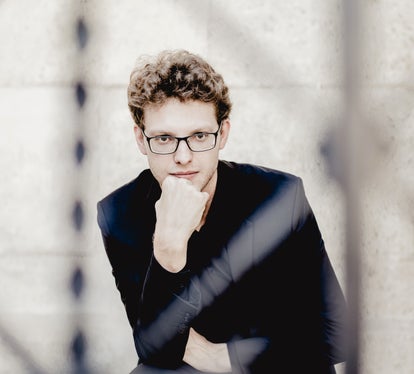 Der Pianist und Organist Michael Schöch aus Tirol war bereits 2012 Teil des Orchesters und ist diesmal als Solist in Tschaikowskis erstem Klavierkonzert zu hören. (Foto: Andrej Grilc)