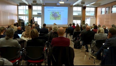 Aufgrund des Klimawandels nehmen die Herausforderungen für den Bodenschutz zu: Dies war der Gegenstand einer internationalen Fachtagung anlässlich 20 Jahre Bodenbündnis im Kolpinhaus in Bozen. (Foto: LPA)