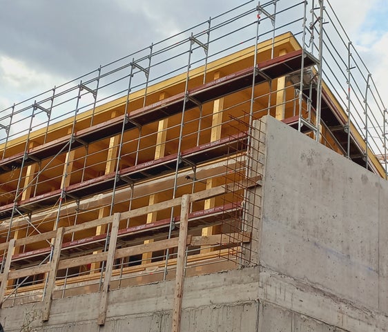 La strategia per l'economia circolare si concentra su tre direttrici operative: il riciclo e riutilizzo dei materiali, l’ottimizzazione dei processi produttivi ed il miglioramento della gestione dei rifiuti. In primis, per avviare il piano illustrato in Giunta dal vicepresidente Marco Galateo, è stato individuato il comparto delle costruzioni. (Foto: USP) 