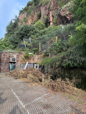 Di recente sono iniziati i lavori nella zona del parcheggio del centro di riabilitazione in Via Fago a Bolzano. (Foto: USP/Agenzia Demanio provinciale)