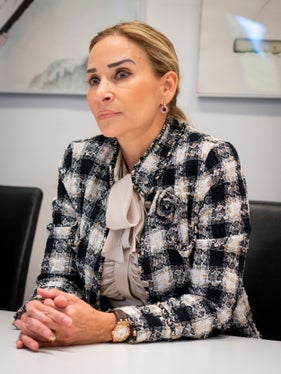 Großes Interesse an Südtiroler Themen und an Fortführung der Kontakte: Die Schweizer Botschafterin Monika Schmutz (Foto: LPA/Fabio Brucculeri)