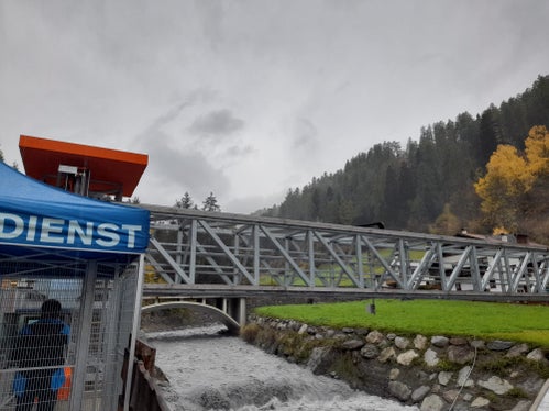 L’Ufficio idrologia e dighe&nbsp;e l’Ufficio sistemazione bacini montani Ovest&nbsp;hanno completato negli ultimi due anni una nuova stazione di misura del trasporto solido munita di una trappola azionata elettricamente per il campionamento del materiale trasportato al fondo (Foto: ASP/Maja Clara)