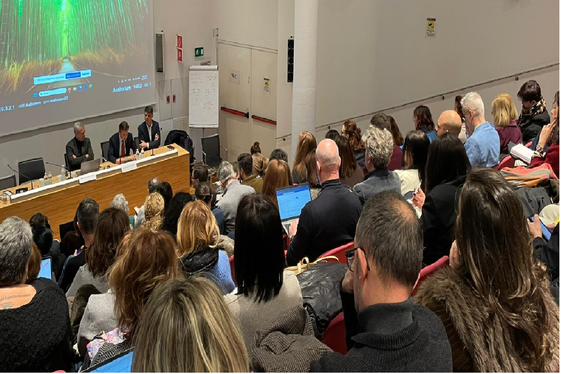 Affollato il convegno organizzato il 16 gennaio dal Servizio Inclusione e consulenza scolastica nell'auditorium del Palazzo provinciale 2, a Bolzano. (Foto: USP)