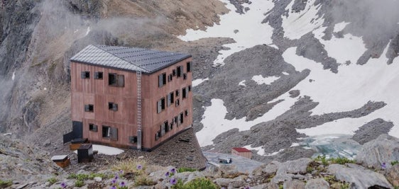 Die neue Stettiner Hütte bietet 76 Schlafplätze und 92 Sitzplätze im Speisesaal (Foto: LPA)