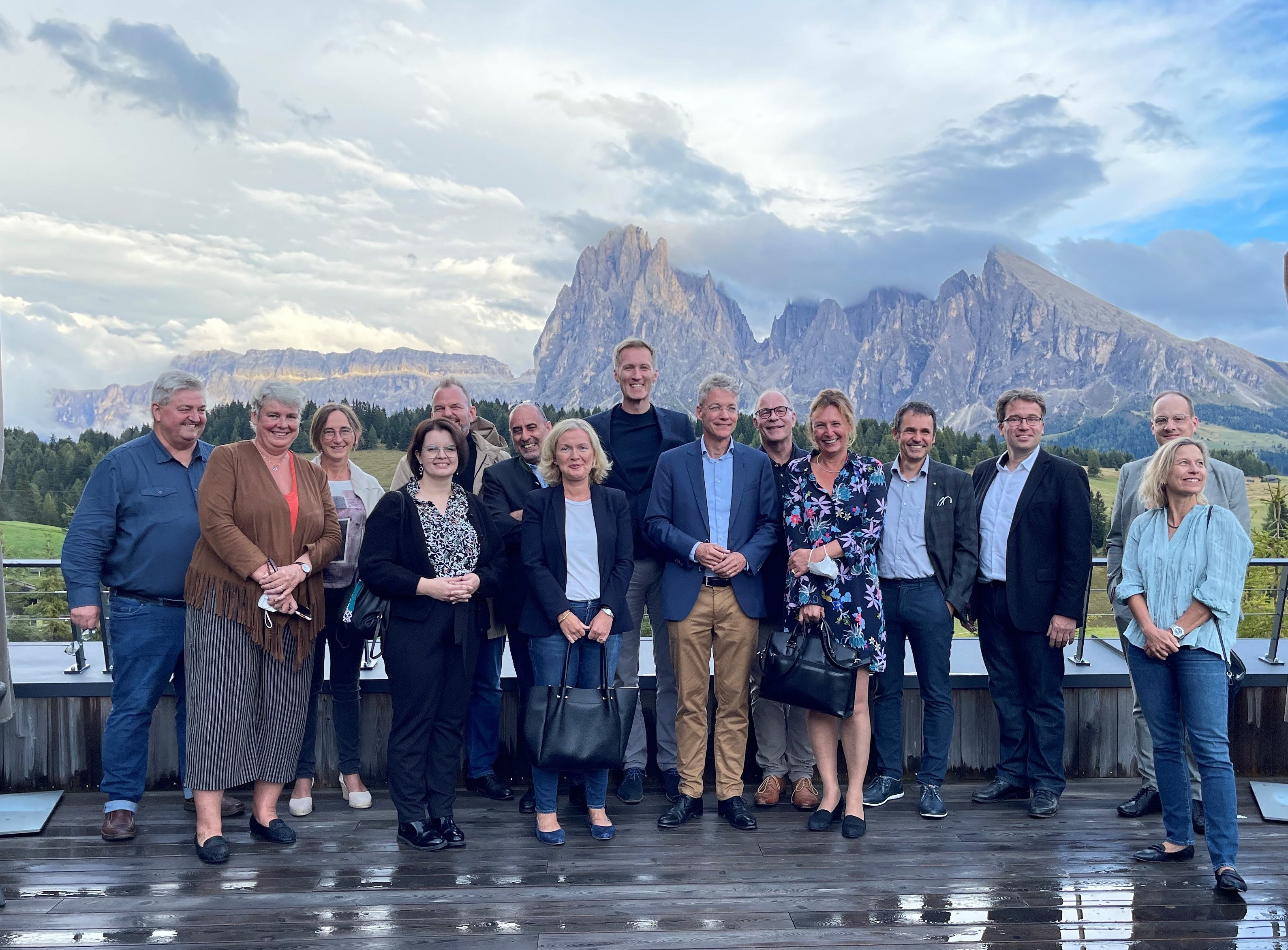 Die Delegation der 8-Länder-Konferenz der deutschsprachigen Arbeitsverwaltungen (Foto: LPA/Marcante)