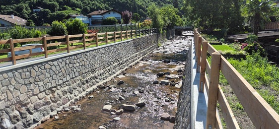 Das Landesamt für Wildbach- und Lawinenverbauung Süd hat die vom Aschlerbach in Gargazon ausgehende Hochwassergefahr verringert. (Foto: LPA/Landesamt für Wildbach- und Lawinenverbauung Süd in der Agentur für Bevölkerungsschutz)