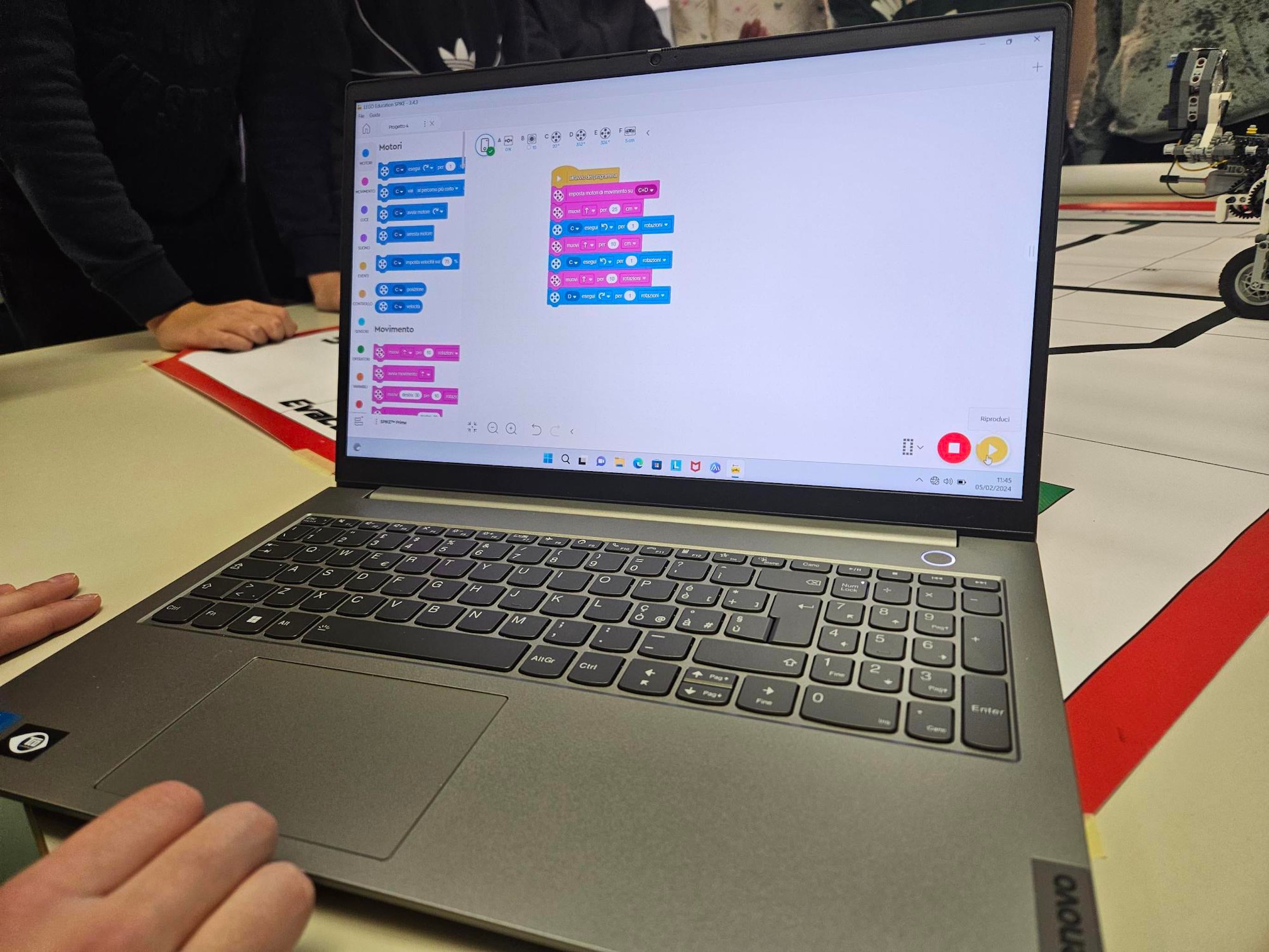 La scuola italiana ha dato il via alla settimana delle discipline Stem, dal 4 all’11 febbraio, con iniziative e progetti nell’ambito tecnico-scientifico in tutta la provincia di Bolzano (Foto: ASP/Direzione Istruzione e Formazione italiana)