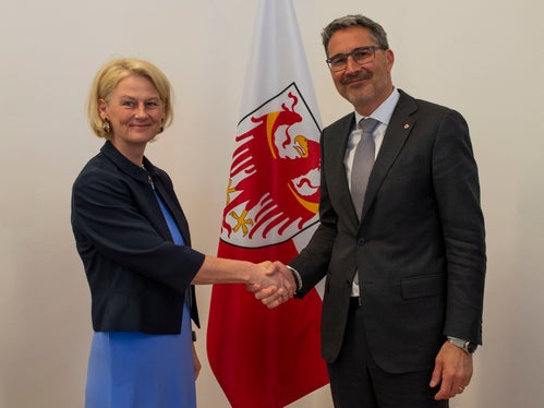 La nuova rettrice dell'Università di Innsbruck, Veronika Sexl, e il presidente della Provincia autonoma di Bolzano, Arno Kompatscher (Foto: ASP/Fabio Brucculeri)