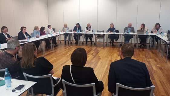 Mëisa turonda tla Eurac (Foto: OSP/Ntendënza y Cultura ladina )