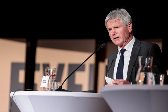 Der Wengener Bürgermeister Angel Miribung (im Bild bei der Nachhaltigkeits-Veranstaltung des Landes im März 2022) ist bei einem Bergunfall ums Leben gekommen. (Foto: LPA/Tiberio Sorvillo) 