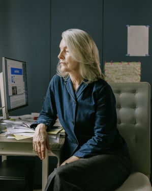 Il 9 aprile Marlene Streeruwitz leggerà alcuni brani del suo testo alla Biblioteca provinciale Teßmann. (Foto: Teßmann/Mafalda Rakoš)