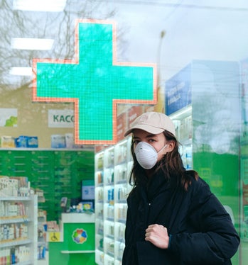 Zugang zu Apotheken ohne 3G-Pflicht (Foto: Pexels.com/Anna Shvets)&nbsp;