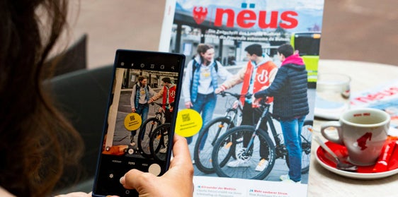 Una componente importante nel media mix della Provincia: ad aprile è stato pubblicato il primo numero della nuova rivista provinciale nëus. (Foto: ASP/Fabio Brucculeri)