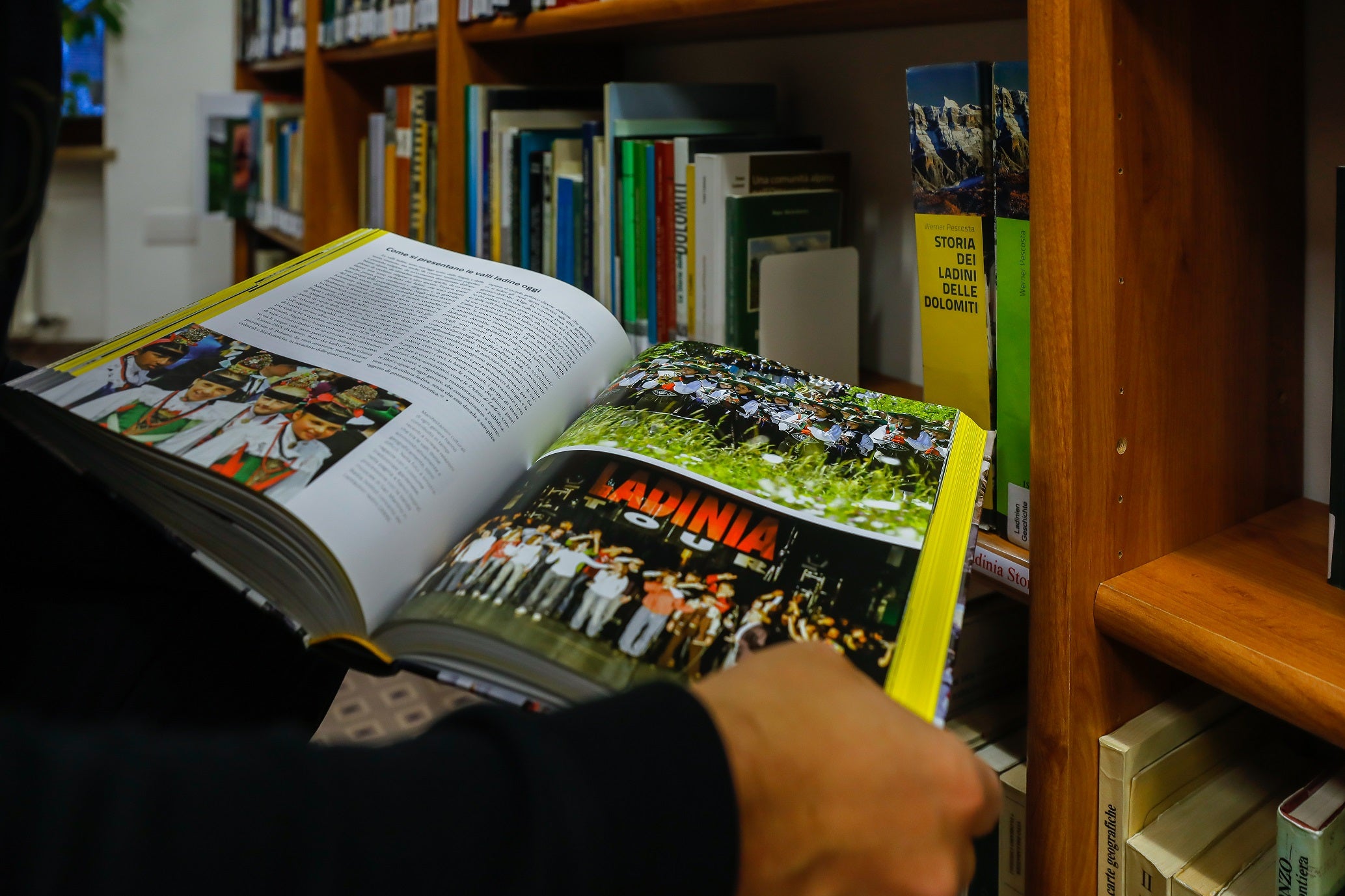 La Giunta provinciale ha deliberato l'istituzione del premio Merit Ladin per il riconoscimento di meriti straordinari in ricerca, formazione e arte nell'ambito della lingua e cultura ladine. (Foto: USP/Oskar Verant)