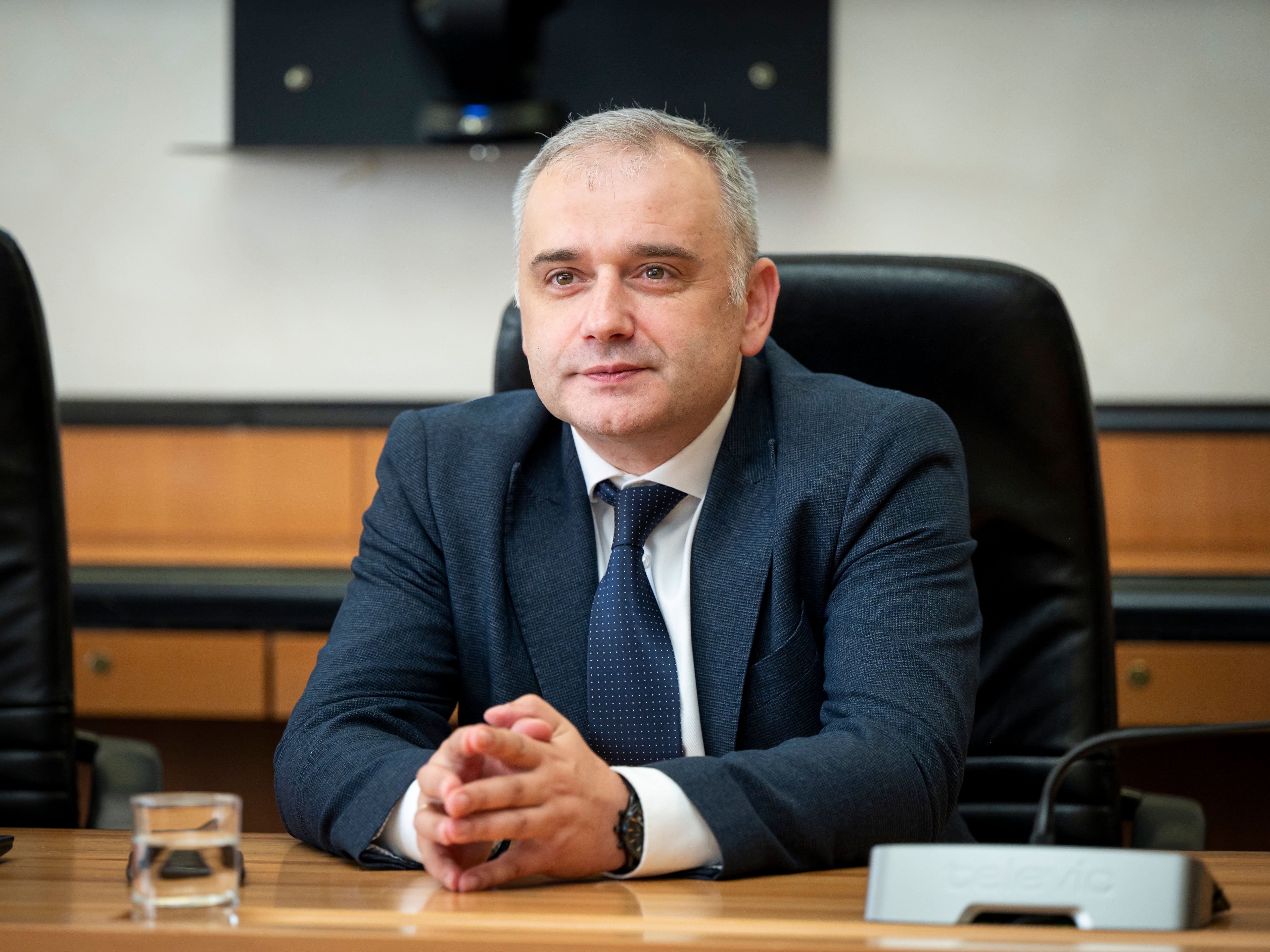 Andriy Sheketa, Erster Vizepräsident des Regionalrats von Transkarpatien, in Bozen, traf in Bozen Landeshauptmann Arno Kompatscher. (Foto: Eurac Research/Annelie Bortolotti)