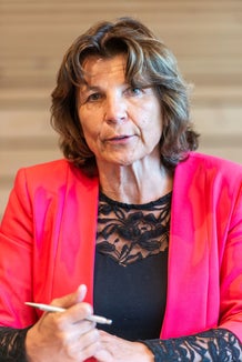 Nell’ambito degli incontri di metà legislatura #primotempo della Giunta provinciale, l’assessora Maria Hochgruber Kuenzer incontrerà i media lunedì 30 agosto. (Foto: ASP/Daniele Fiorentino)