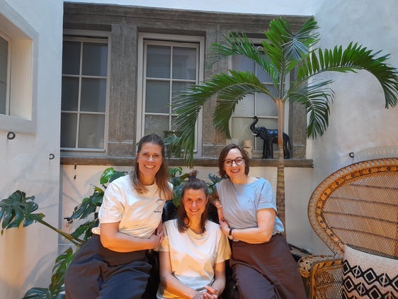 Gestalteten die Lesewoche im Frühjahr (v.l.): Fee Krämer, Tina Blase und Regina Kehn. (Foto: Amt für Bibliotheken und Lesen/Marion Gamper)