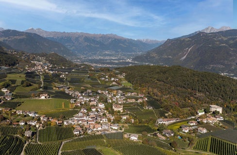 Tesimo fa parte dell'area interna Val d'Ultimo-Alta Val di Non-Tesimo e Lana, per la quale la Cabina di Regia nazionale SNAI ha ora approvato la strategia della Provincia autonoma di Bolzano. (Foto: USP/Ripartizione Europa)