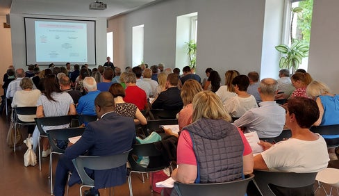 In totale, circa 180 rappresentanti di associazioni altoatesine hanno partecipato a uno dei quattro incontri informativi organizzati dall’Ufficio Volontariato e solidarietà. (Foto: USP/Ufficio Volontariato e solidarietà)