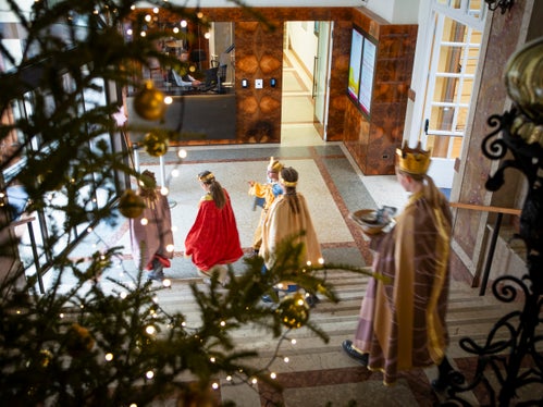 Mit der&nbsp;Aktion Sternsingen&nbsp;werden 2024 weltweit über 100 karitative Projekte im sozialen, pastoralen und Bildungsbereich unterstützt. (Foto: LPA/Fabio Brucculeri)