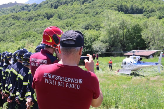 Ein Löschhubschrauber stand im Mittelpunkt des heutigen Übungstages. (Foto: LPA/Maja Clara)