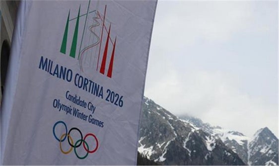 In Antholz sollen die Biathlon-Wettkämpfe der Olympischen und Paralympischen Winterspiele 2026 stattfinden. Die Landesregierung hat das Abkommen zur Verteilung der wirtschaftlichen Garantien auf die beteiligten Gebiete gutgeheißen. (Foto: LPA/Michele Bolognini)
