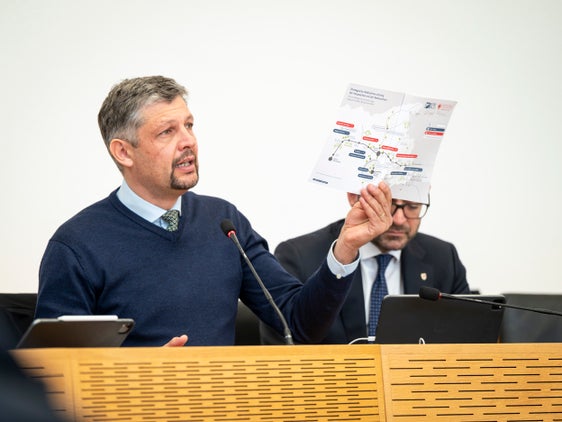"Im Einklang mit unserem Radmobilitätskonzept investieren wir gezielt in den Ausbau und die Verbesserung der Radwegeinfrastruktur", sagt Landesrat Daniel Alfreider. (Foto: LPA/Fabio Brucculeri)