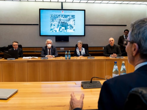Al centro, sotto il monitor, il direttore regionale dell'Inps Vittorio Feliciani e l'ex vicepresidente nazionale dell'Istituto nazionale della previdenza sociale Marialuisa Gnecchi (Foto: ASP/Fabio Brucculeri)
