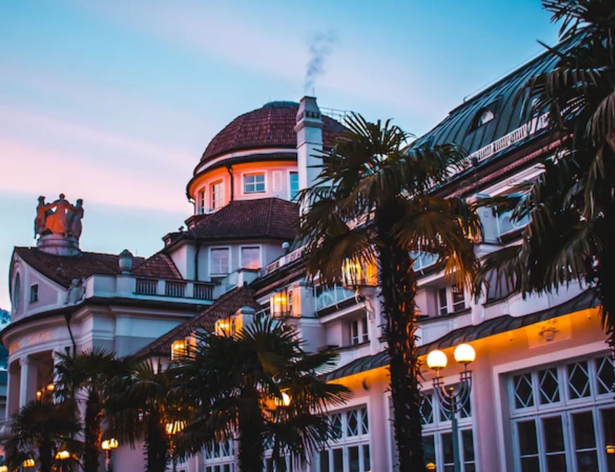 Kurhaus di Merano (Foto: Unsplash.com)