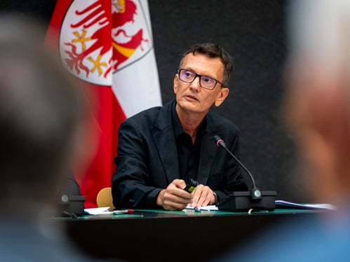 Il sovrintendente scolastico Vincenzo Gullotta ha illustrato le iniziative dedicate a studenti e studentesse e ai docenti. Partendo dall’evento di inaugurazione dell'anno scolastico, previsto il 24 settembre, la Direzione proporrà attività negli ambiti dell'orientamento, uso delle nuove tecnologie, sostenibilità e legalità. (Foto: USP/Fabio Brucculeri)